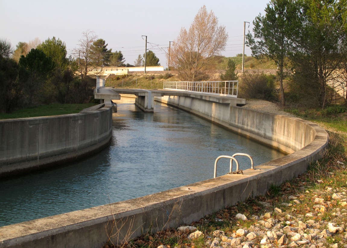 Valmousse Canal Bridge 