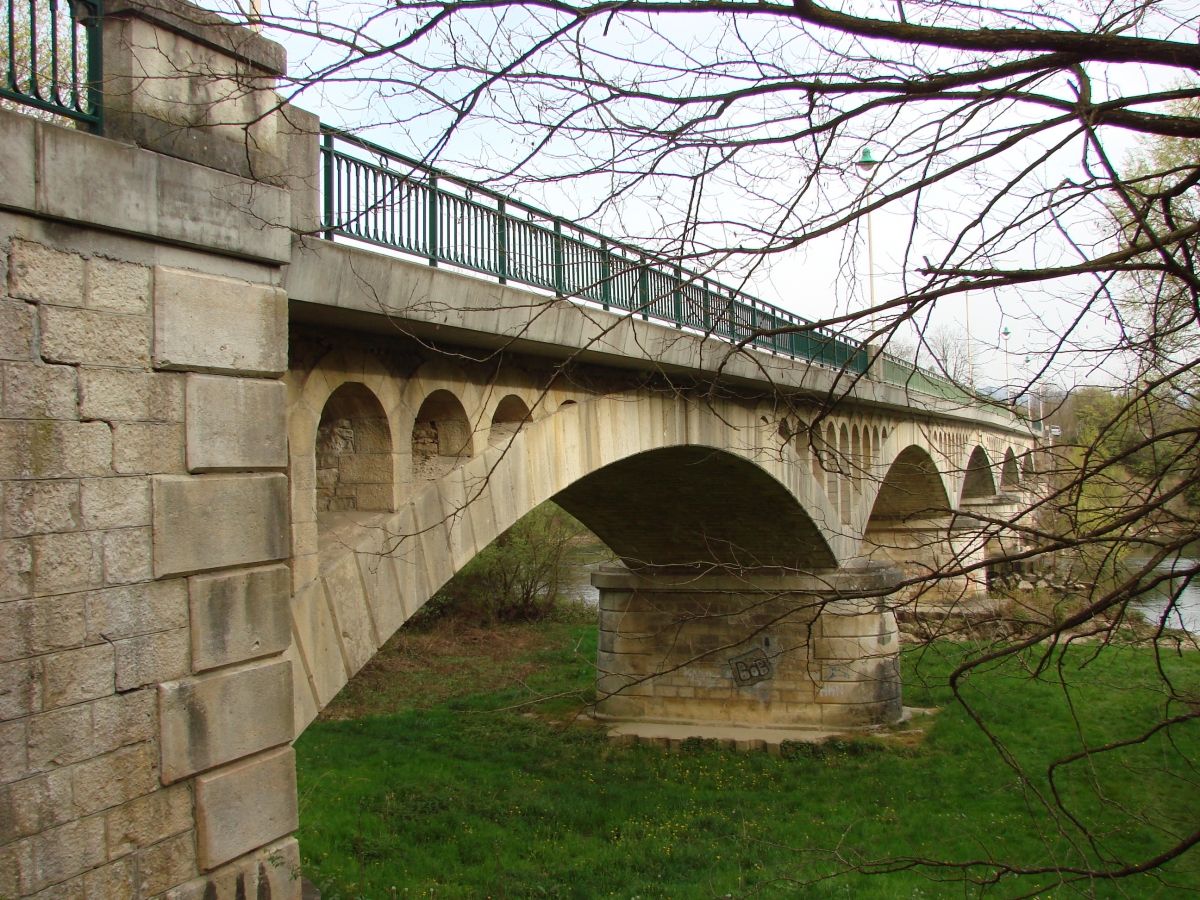 Ainbrücke Priay 