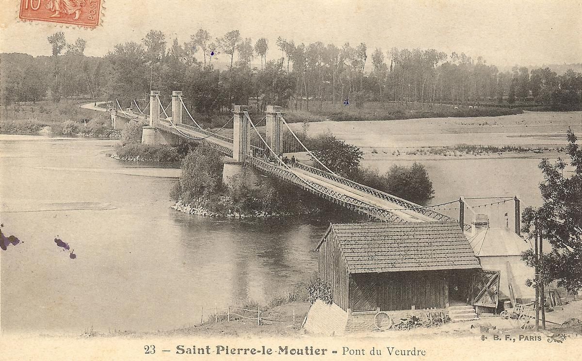 Saint-Pierre-le-Moutier Suspension Bridge 