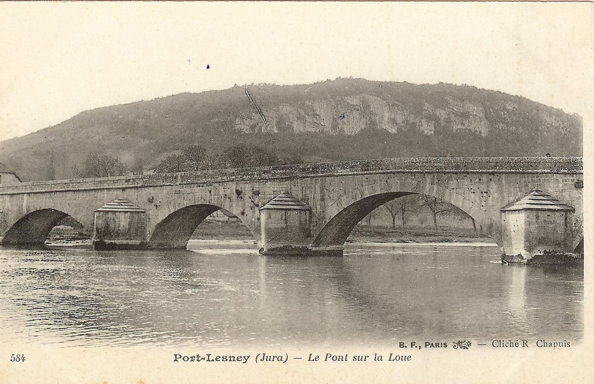 Alte Brücke in Port-Lesney 