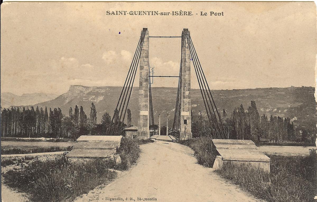 Saint-Quentin-sur-Isère Suspension Bridge 