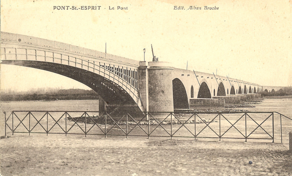 Rhonebrücke Pont-Saint-Esprit 