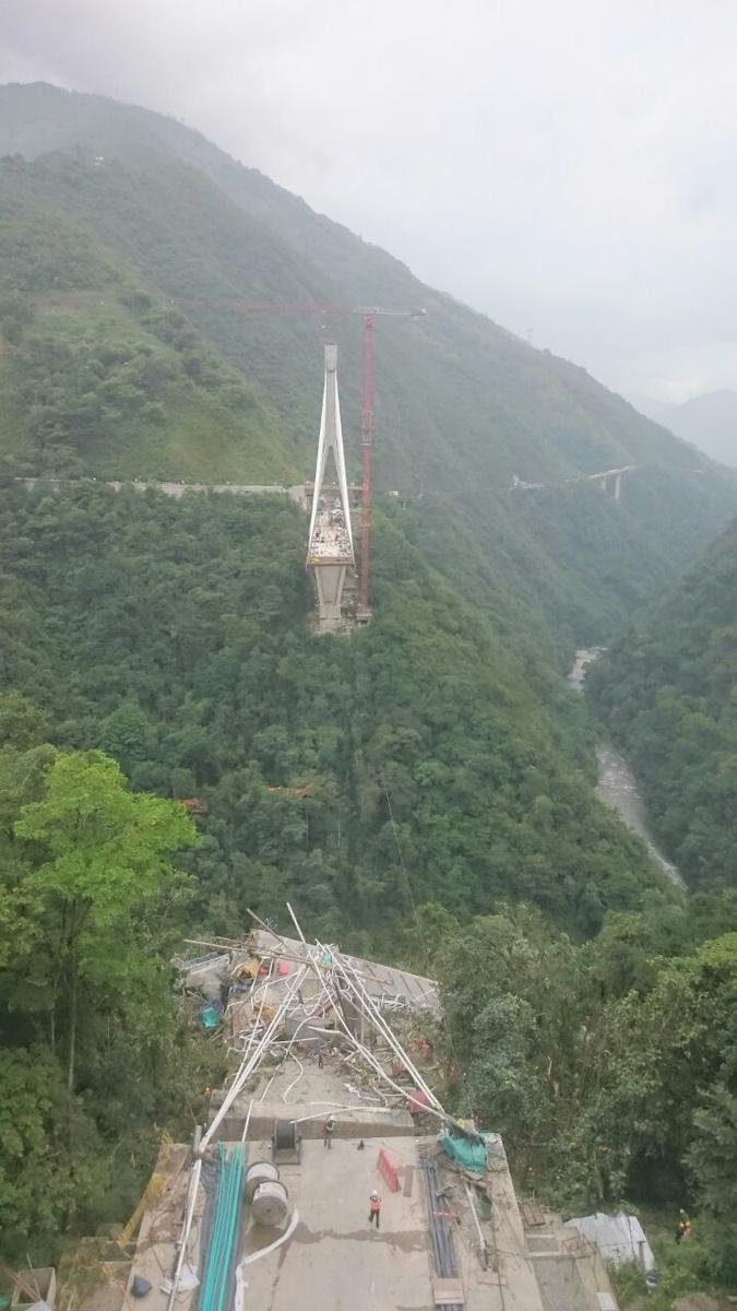 Chirajara Bridge after collapse of the western section of the bridge during construction 
