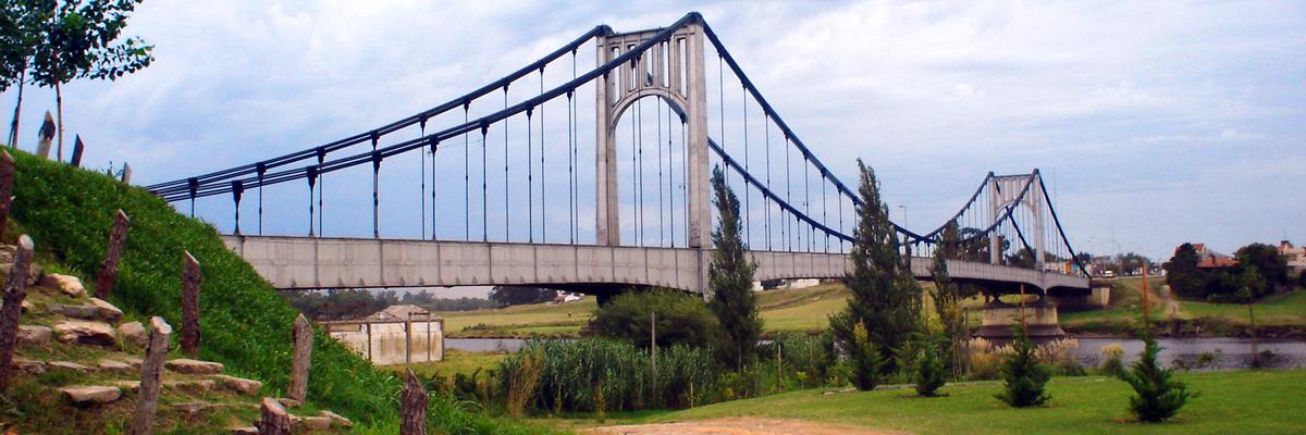 Hipólito Yrigoyen Bridge 