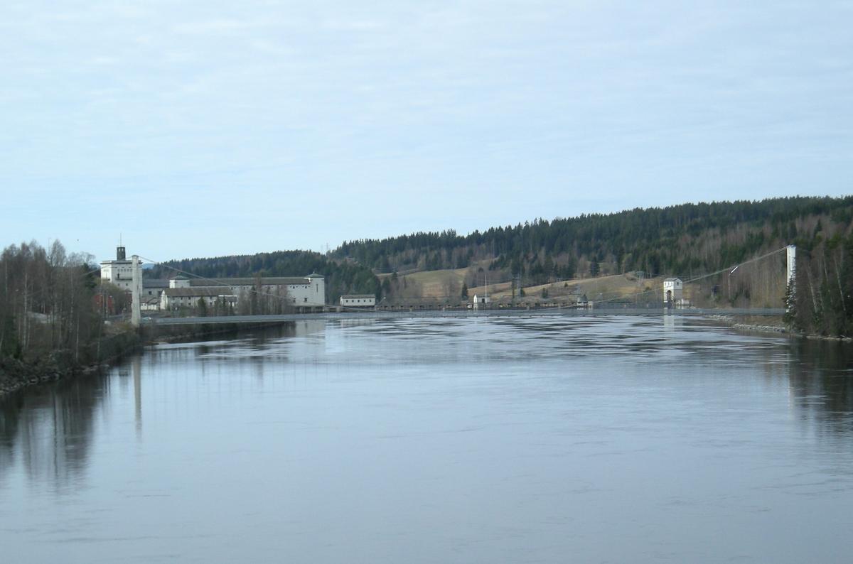 Rånåsfoss Suspension Bridge 