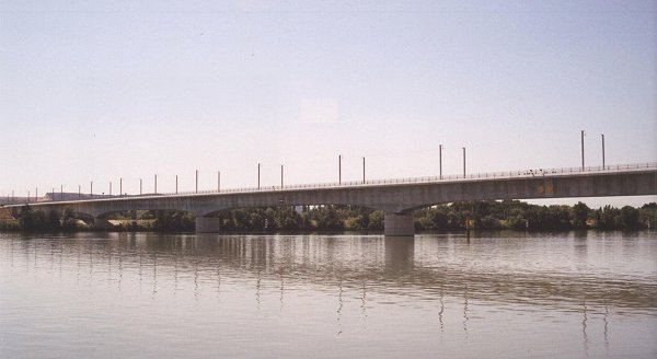 Roquemaure-Viadukt 