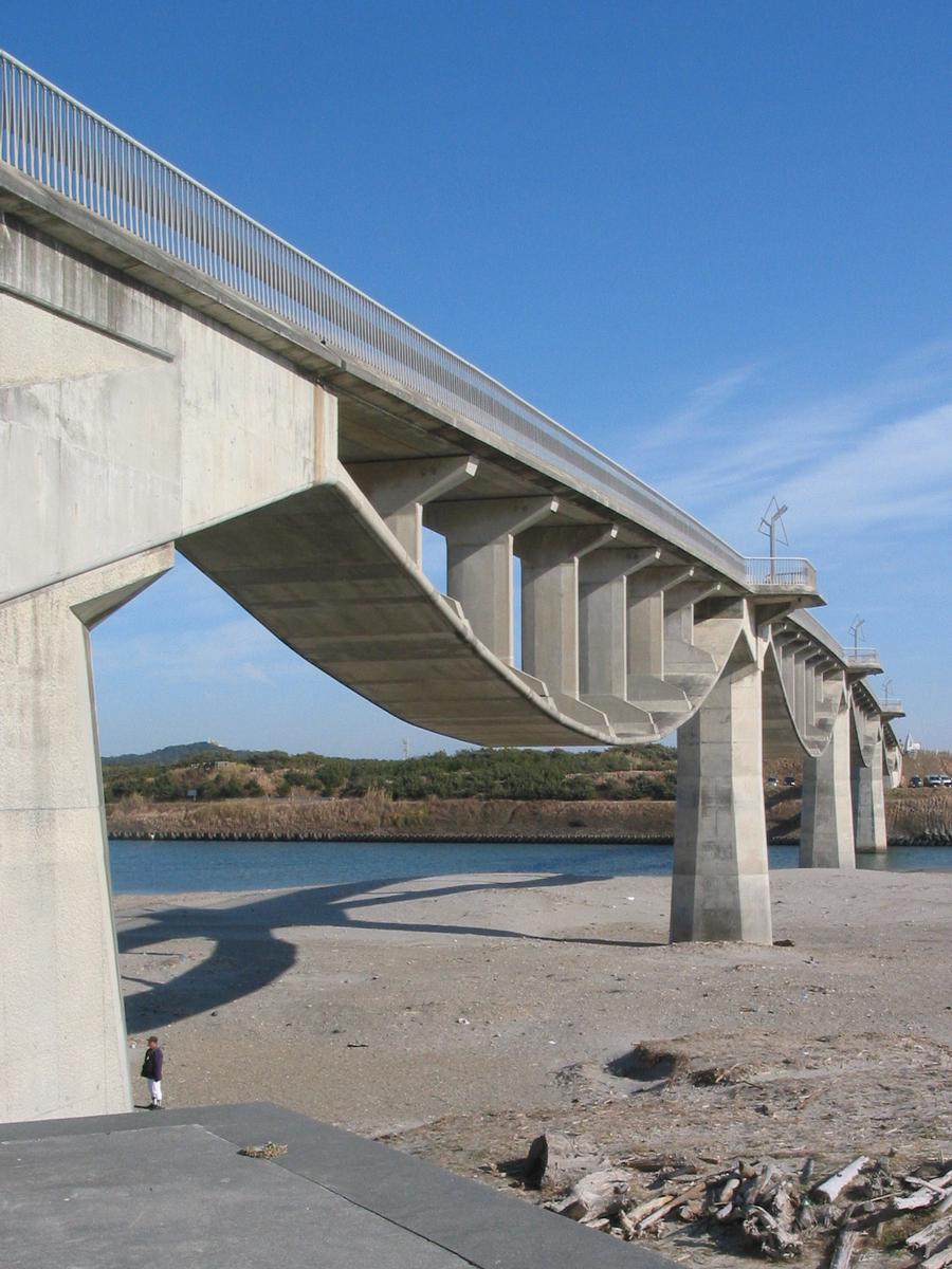 Shiosai Bridge 