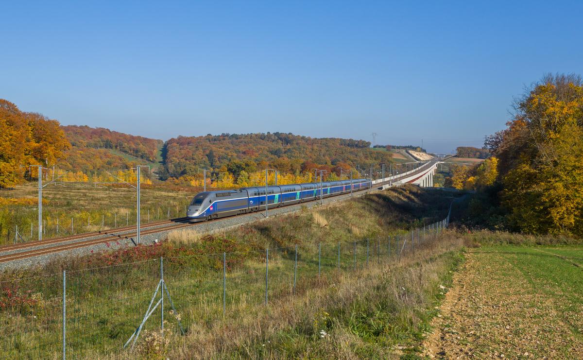SNCF TGV Réseau - Wikipedia