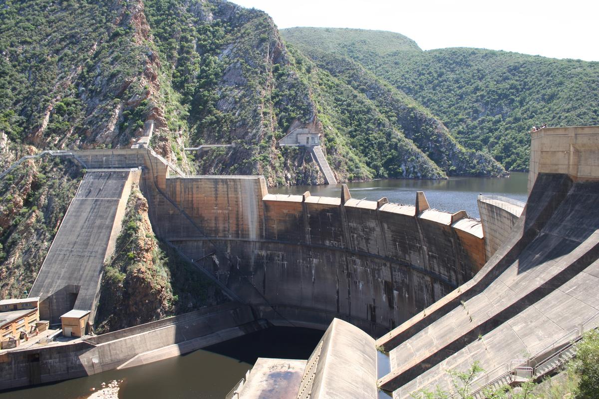 Kouga Dam 