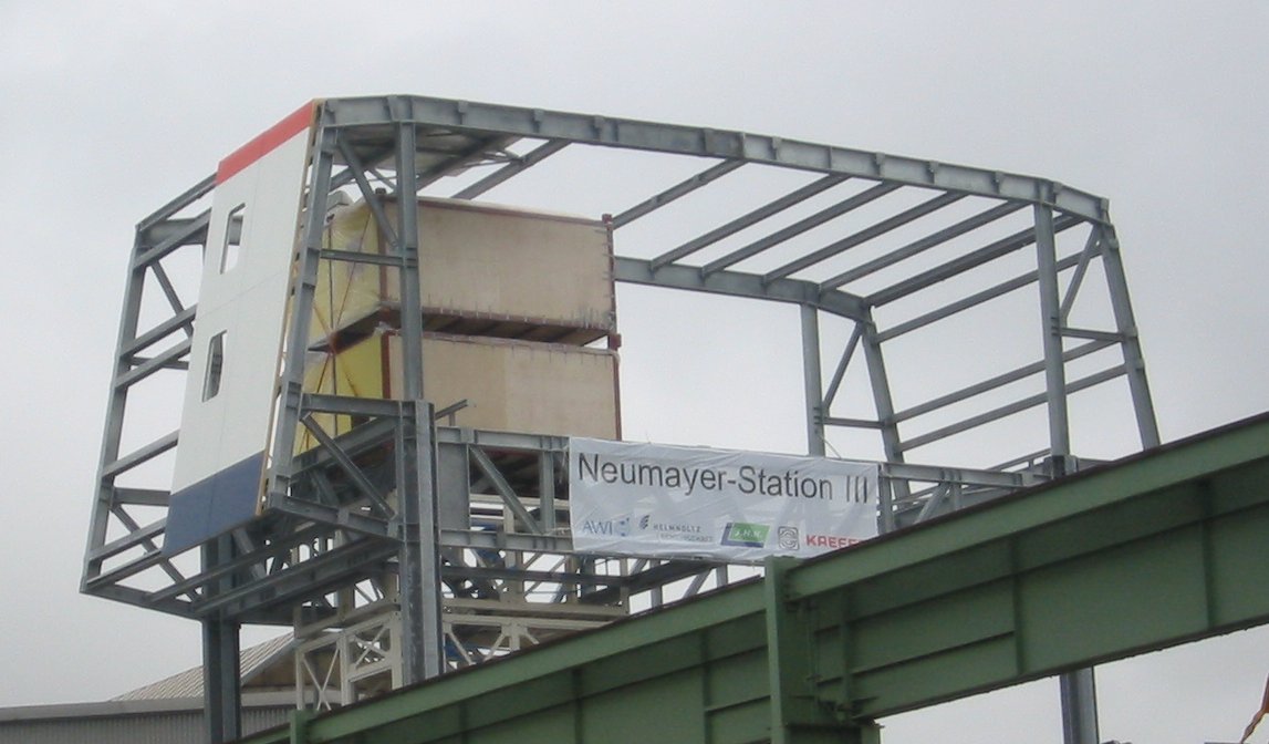Neumayer Station III 