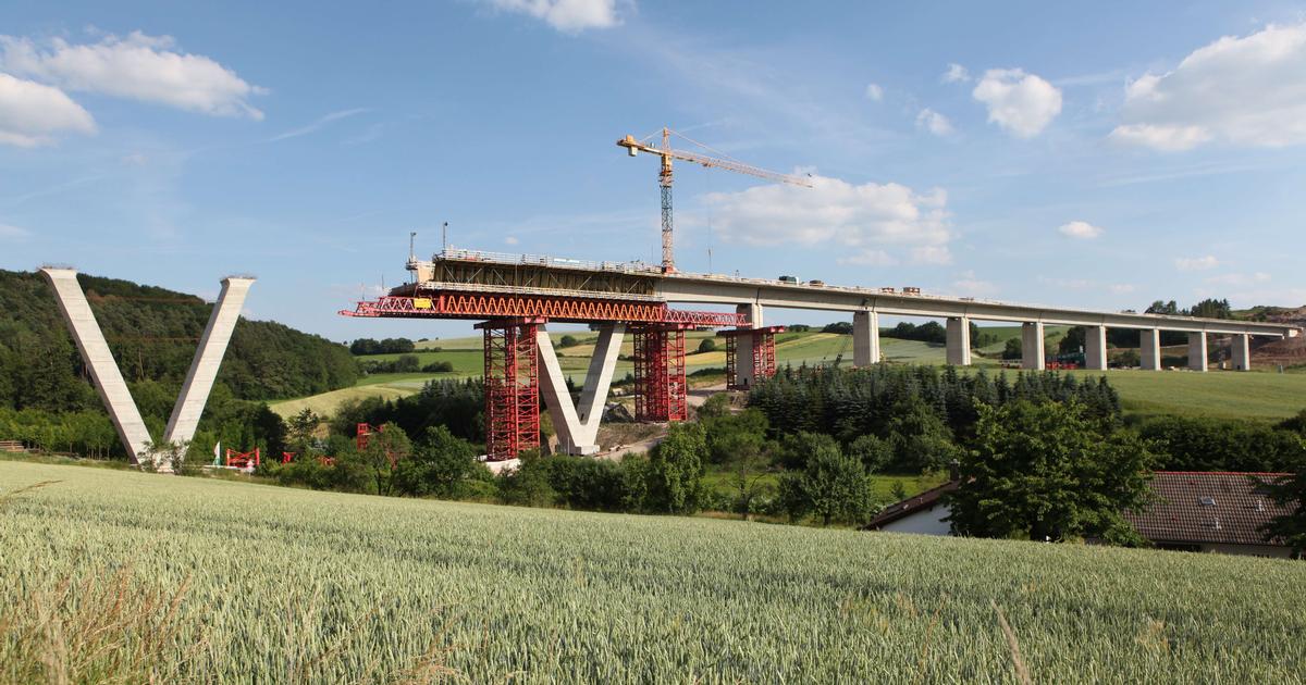 Talbrücke Weißenbrunn am Forst 