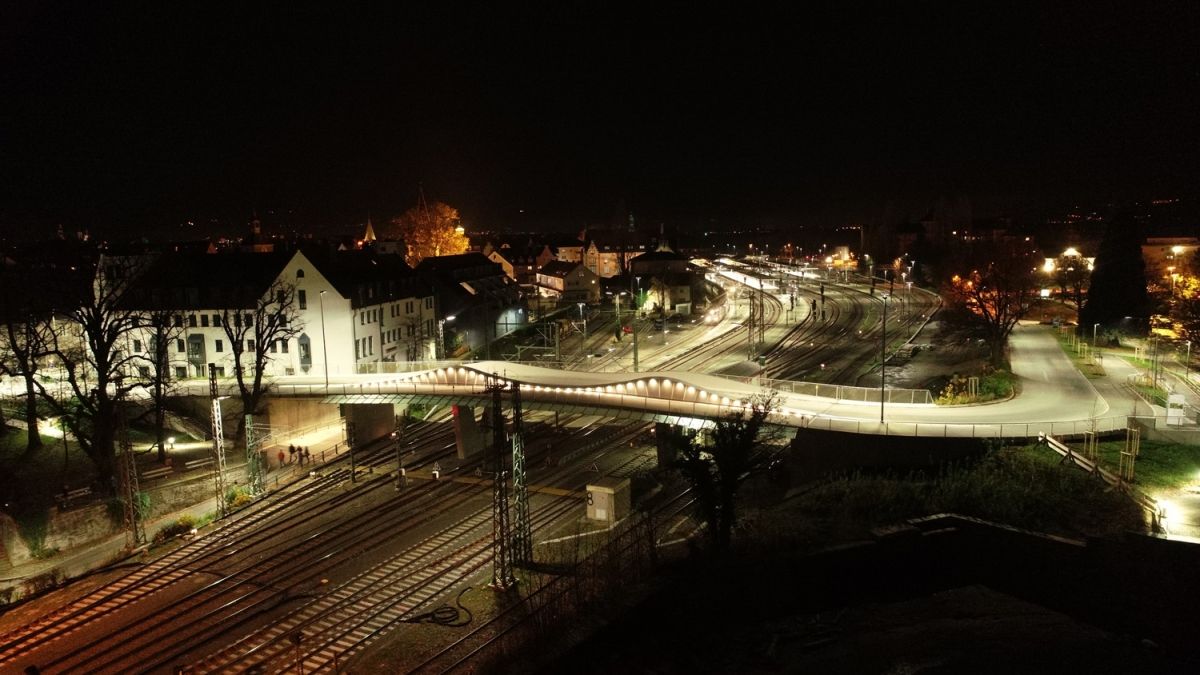 Thierschbrücke bei Nacht 