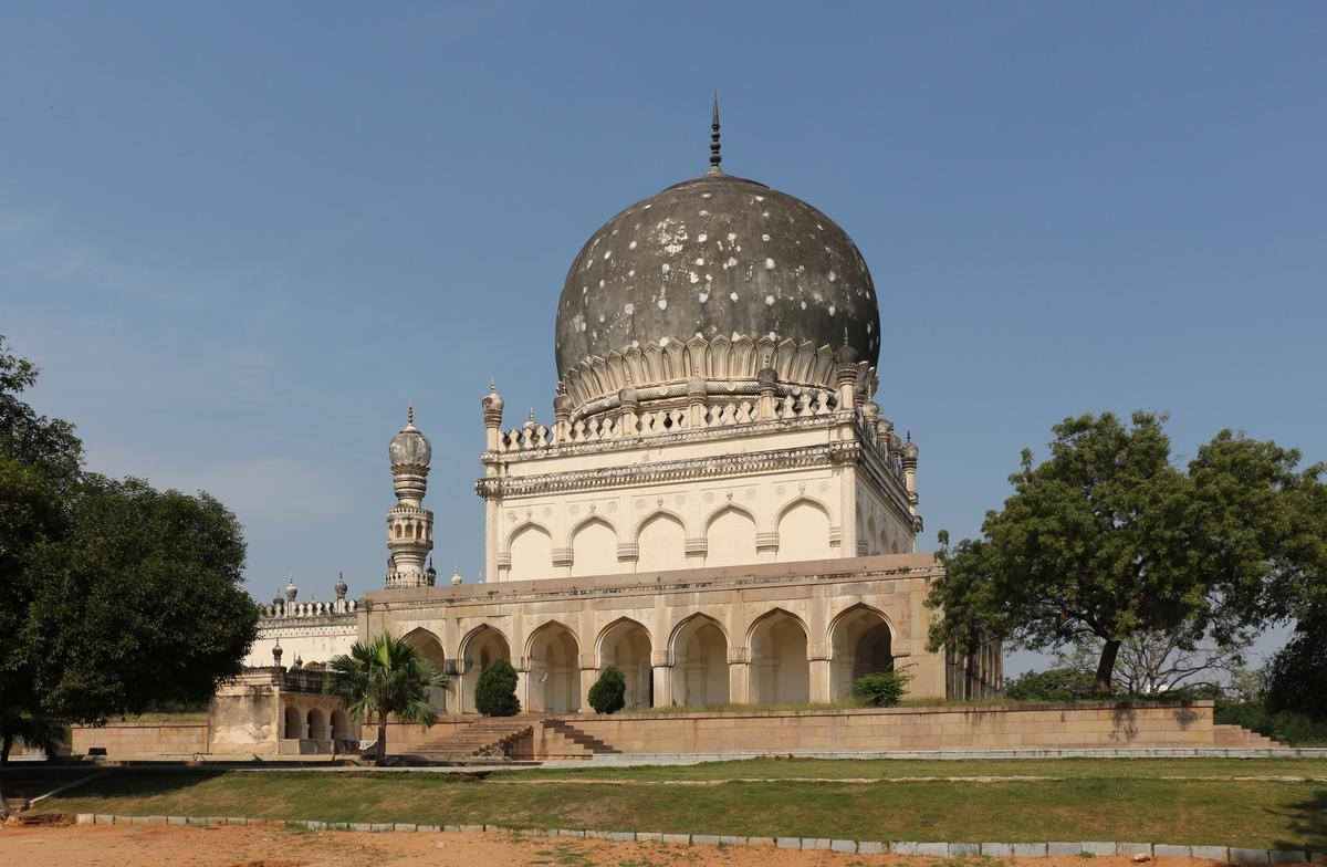 Tombe de Hayath Bakshi Begum 