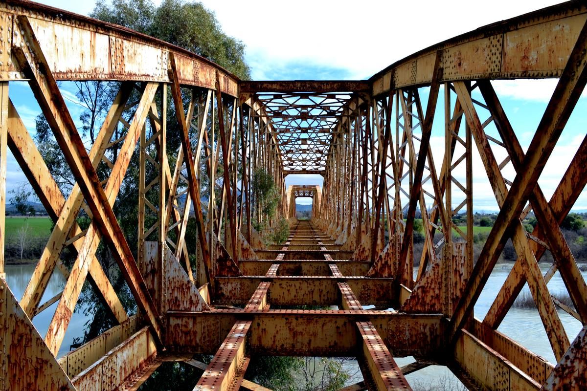 Puente ferroviario de Perquilauquén 