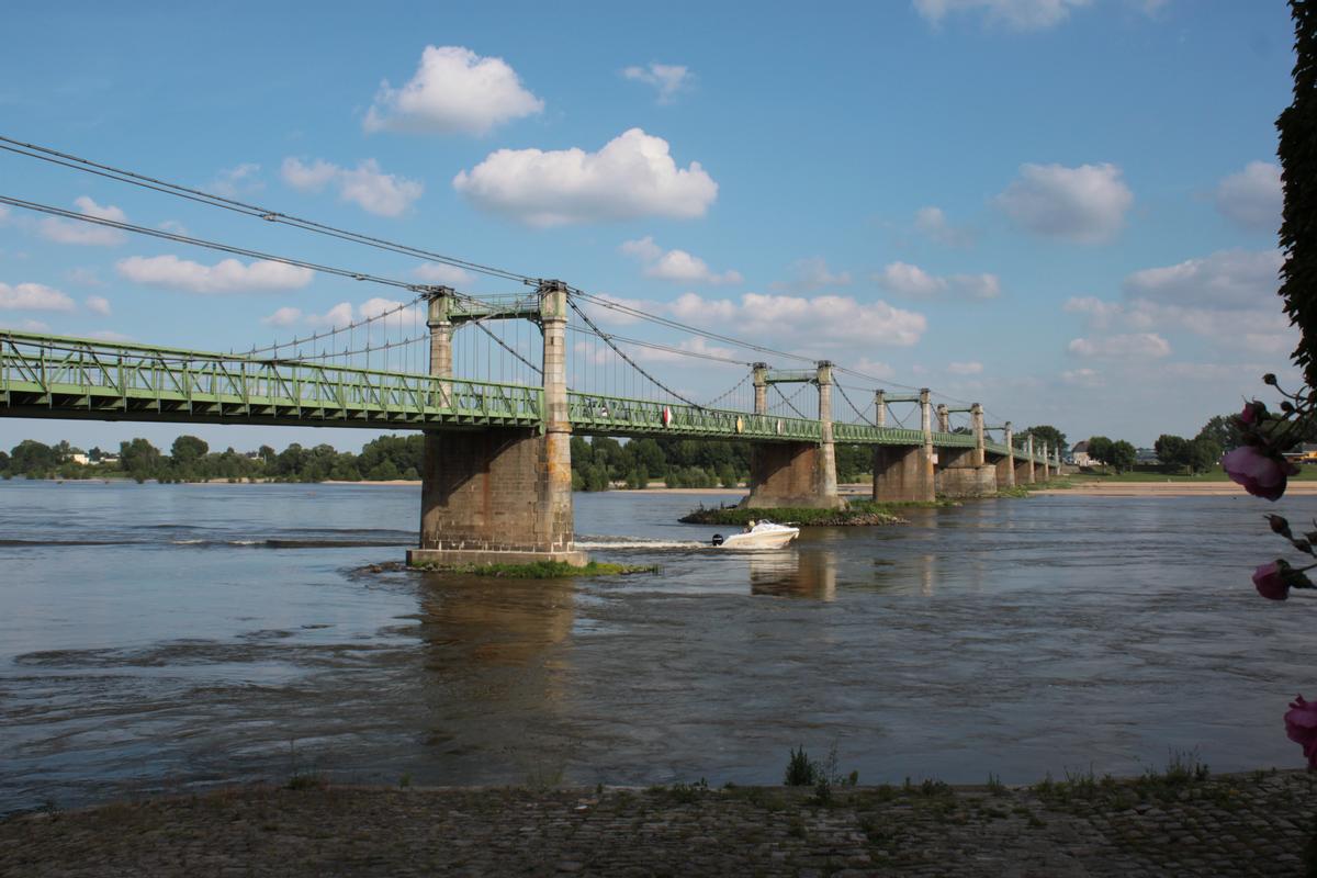 Ingrandes-sur-Loire Bridge 