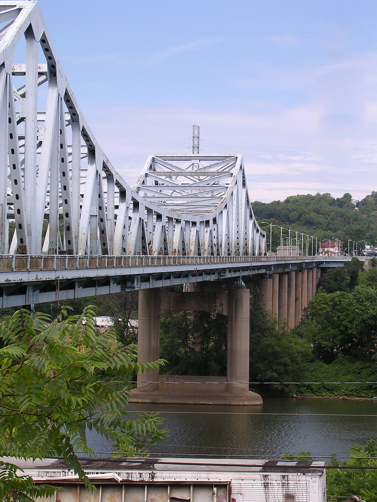 W. D. Mansfield Memorial Bridge 