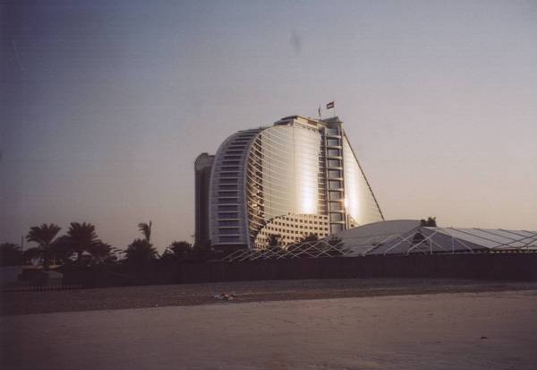 Jumeirah Beach Hotel, Dubai 