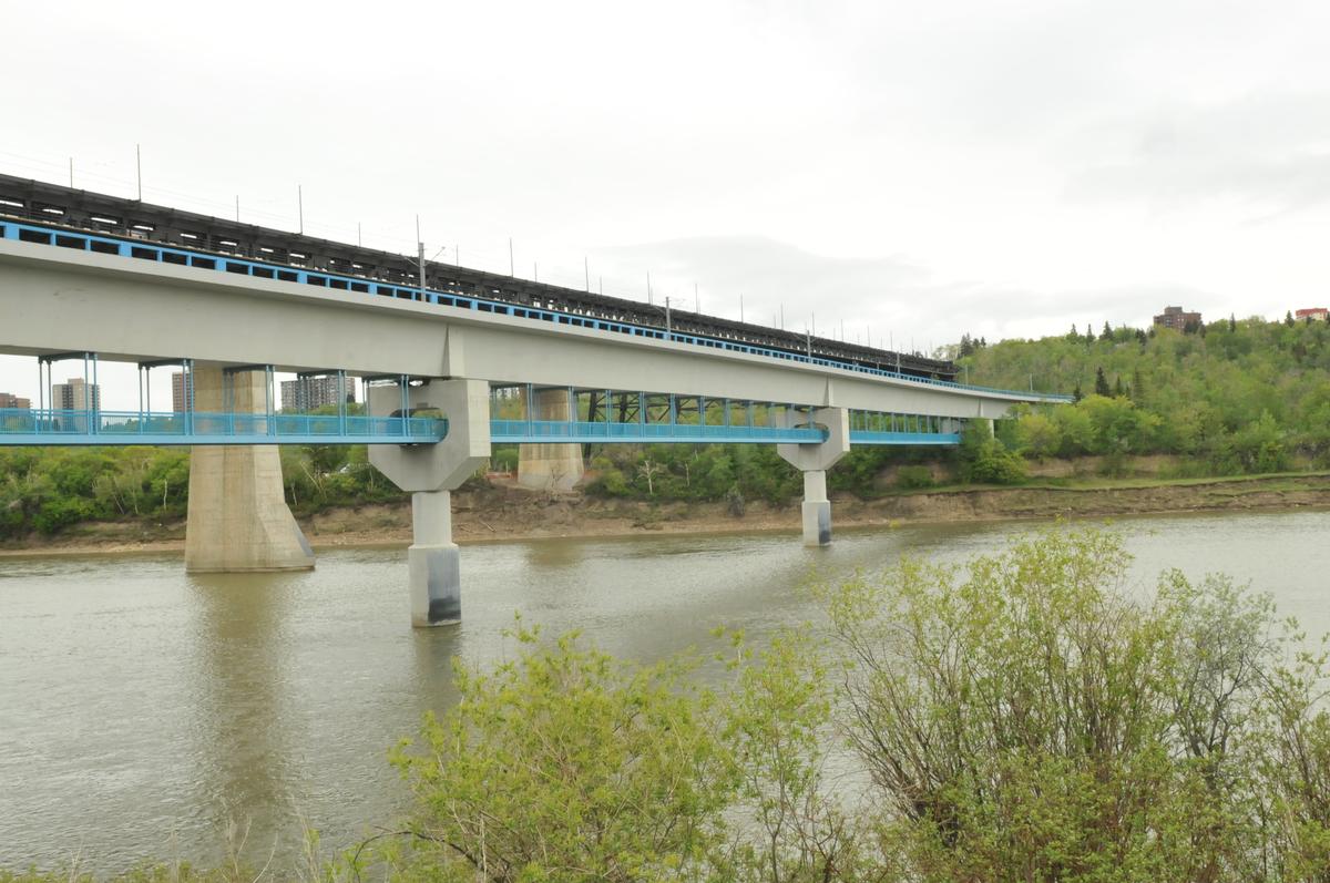 Dudley B. Menzies Bridge 