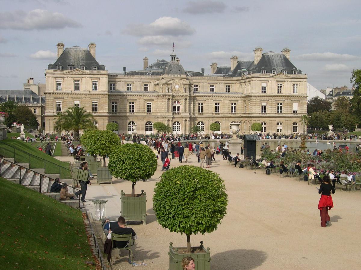 Palais du Luxembourg - 6eme Arrondissement - ParisVue du Jardin du Luxembourg Palais du Luxembourg - 6eme Arrondissement - Paris Vue du Jardin du Luxembourg