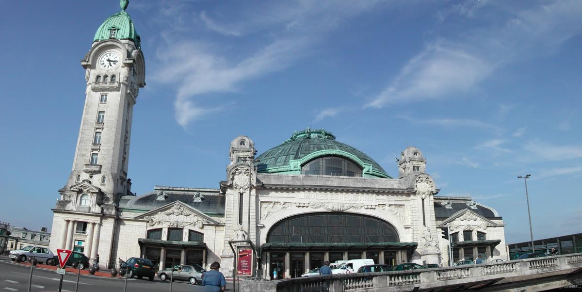 Gare de Limoges-Bénédictins - Limoges, Haute-Vienne (87), Limousin, France 