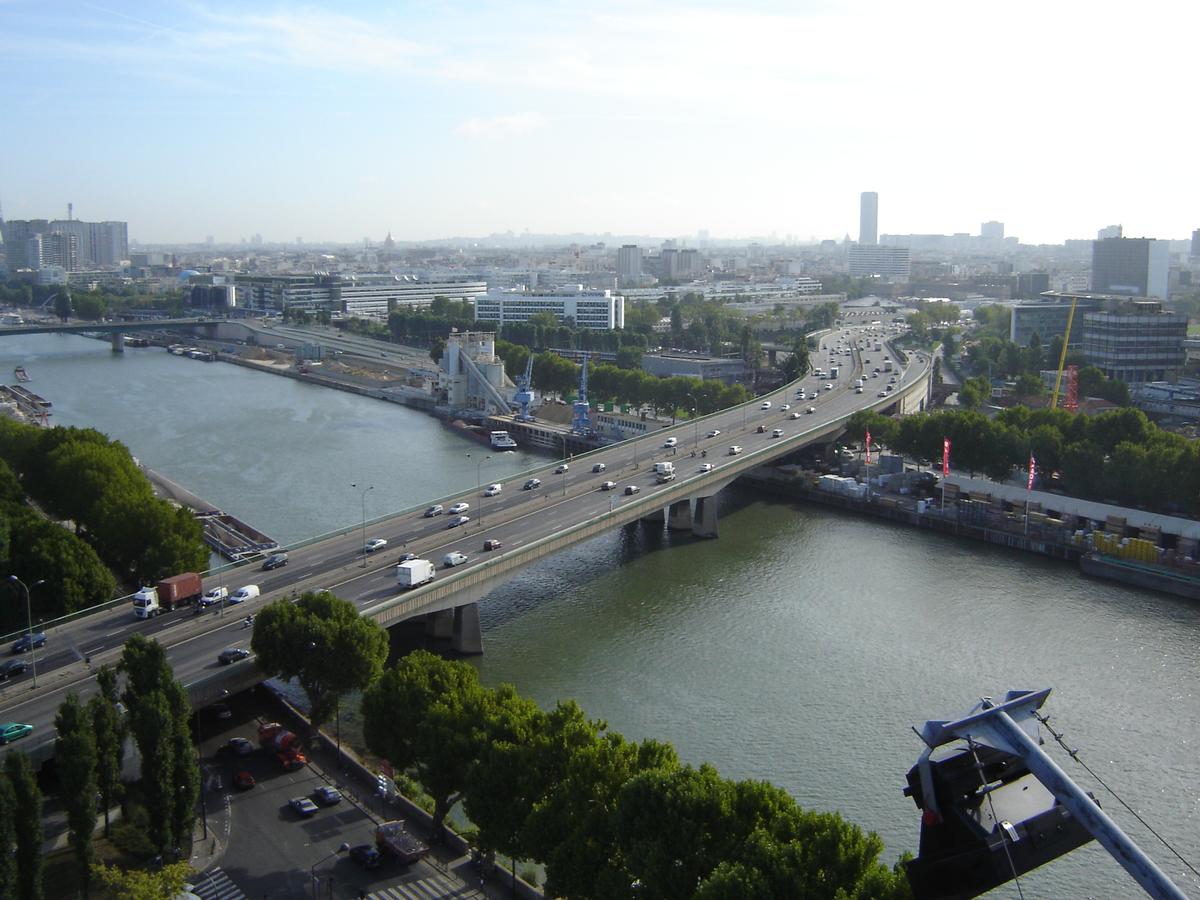 Pont Aval - Pont du Point du Jour- Paris 