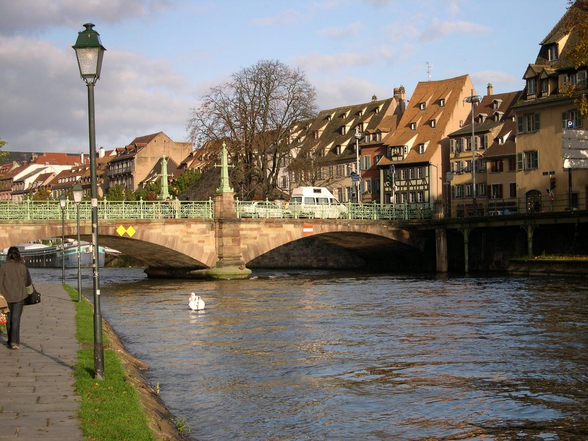 Pont Saint-Guillaume - Strasbourg, Bas-Rhin (67), Alsace, France 