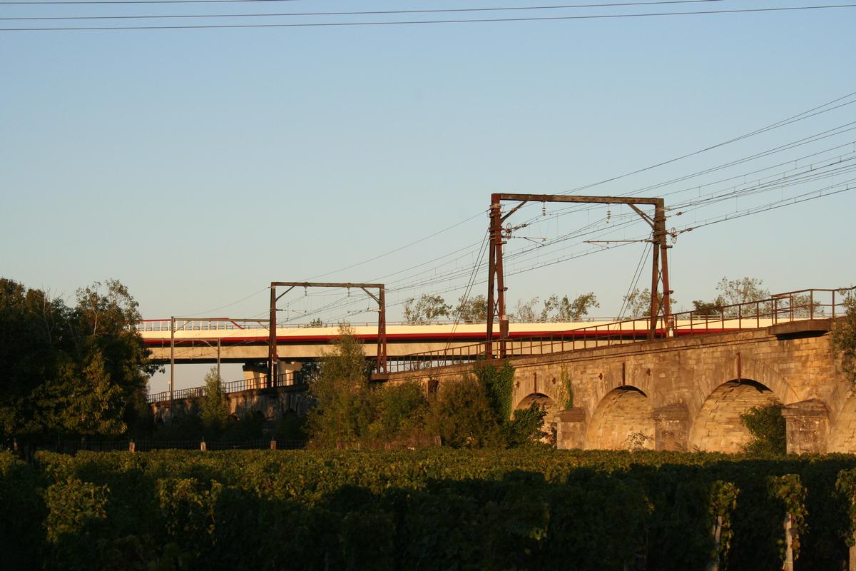 Arveyres Viaduct 