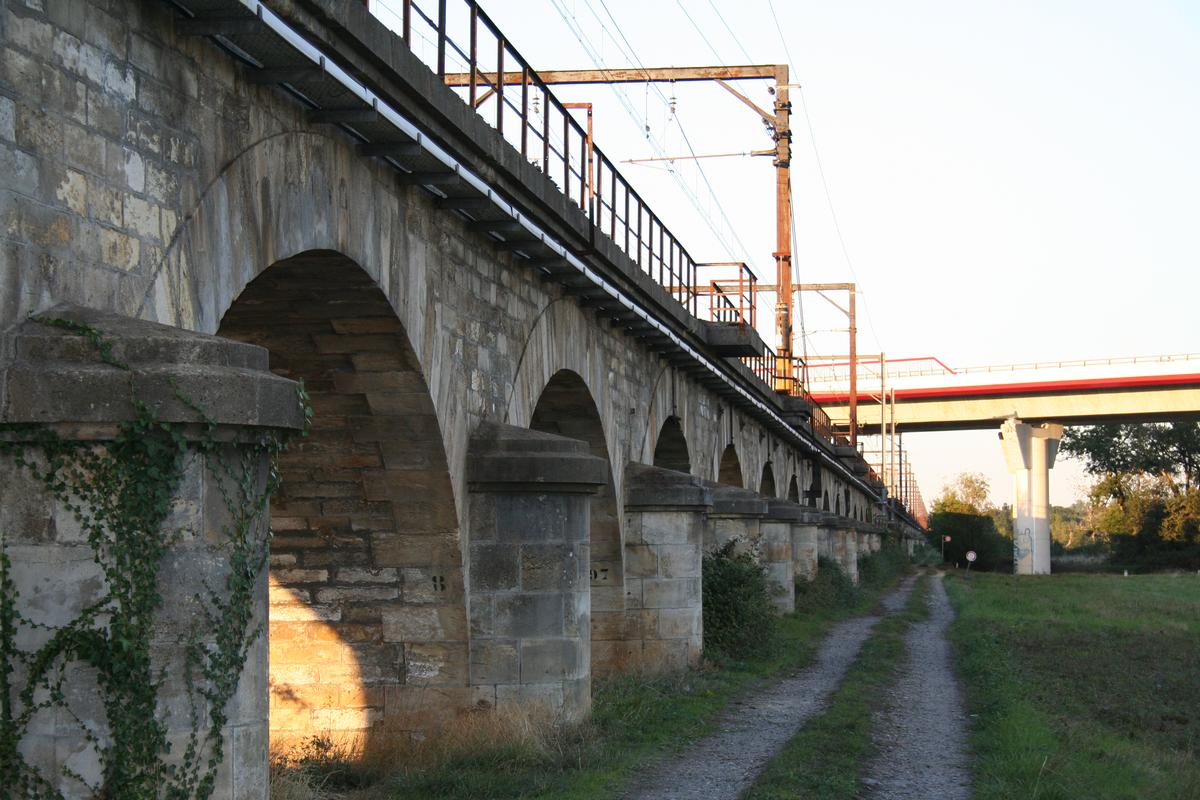 Arveyres Viaduct 