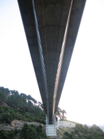 Vecchiobrücke im Zuge der RN 193 in Korsika 