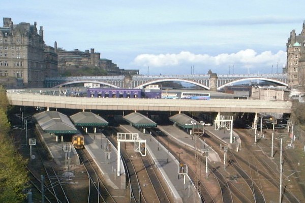 Waverley Bridge & North Bridge, Edinburgh 