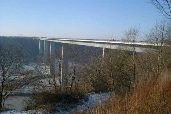 Moselbrücke Winningen 