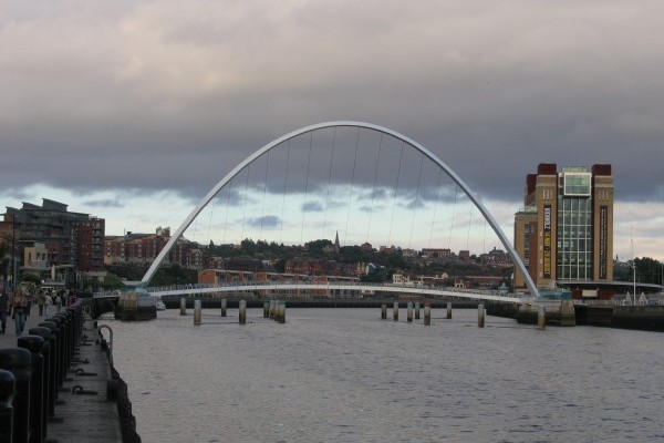 Gateshead Millennium Bridge 
