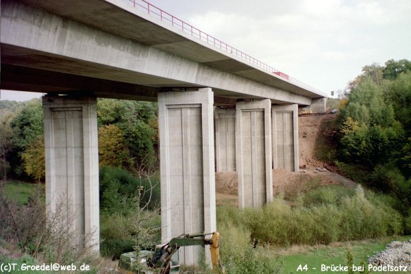Autobahnbrücke Podelsatz 