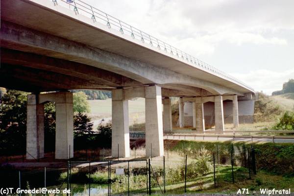 Autobahn A71 – Wipfratalbrücke 