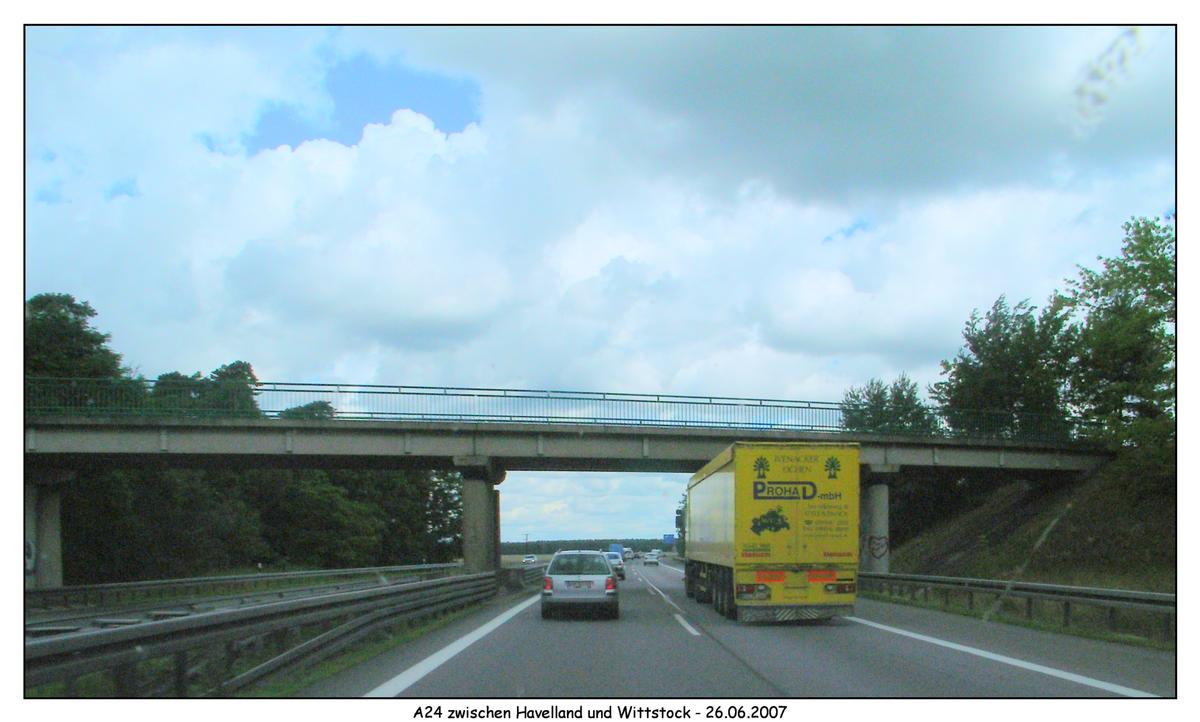 Autobahn A24 zwischen Havelland und Wittstock 