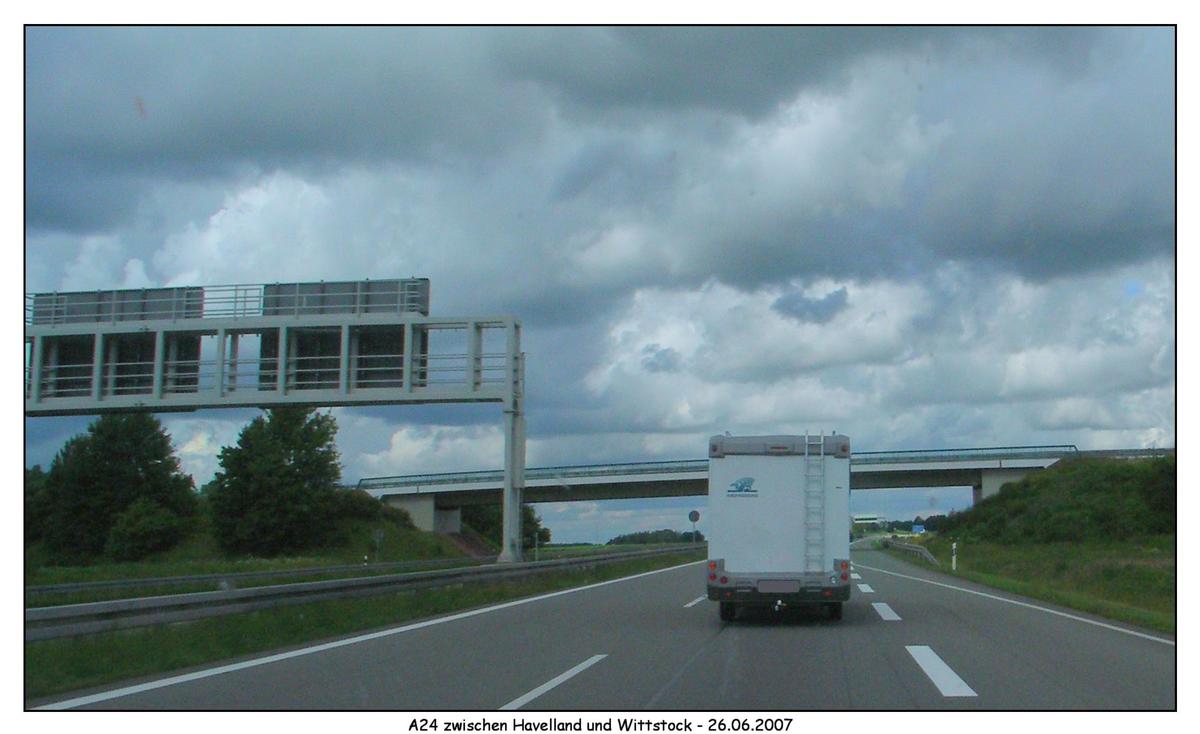 Autobahn A24 zwischen Havelland und Wittstock 