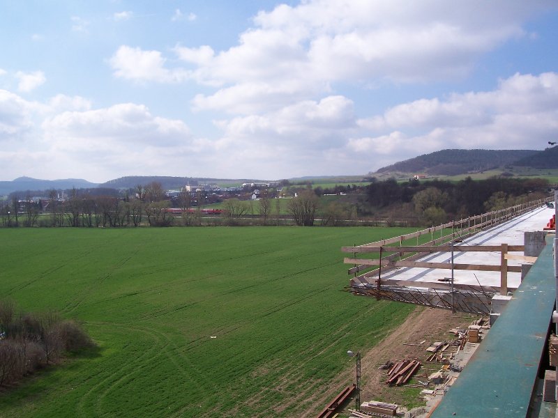 Baustelle der neuen Saaletalbrücke der A4 