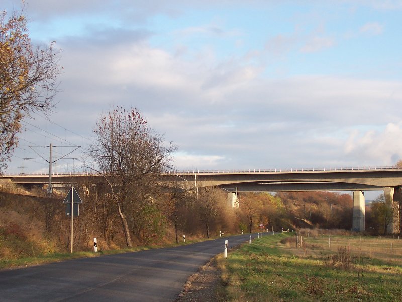Bridges across the Apfelstädt 