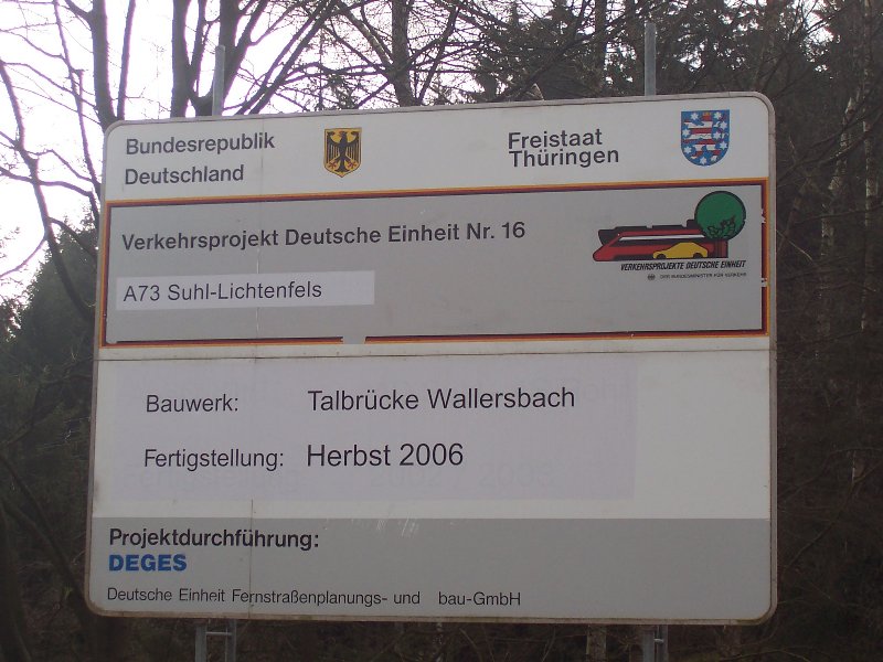 Brücke der A73 bei Wallersbach 