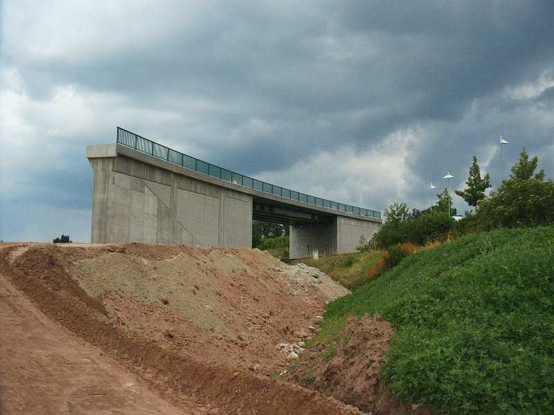 Straßenbrücke der Stadtrodaer Str. über die Saale-Holzlandbahn 