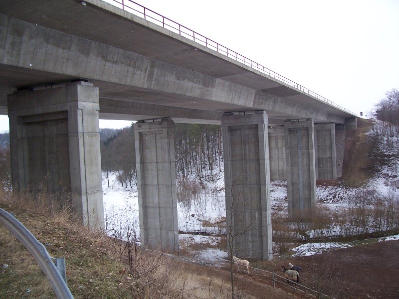 Autobahnbrücke der A4 bei Podelsatz 
