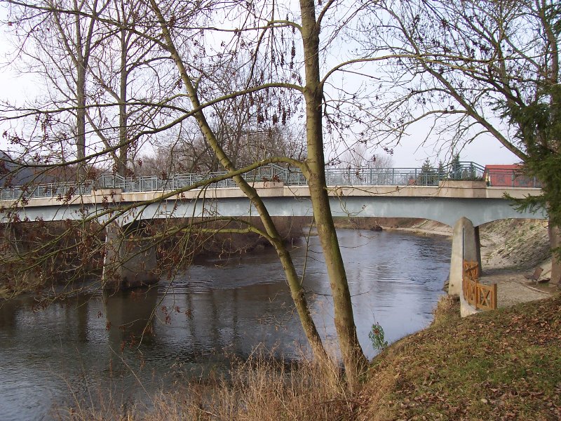 Bridge across the Saale, Kaatschen-Weichau 