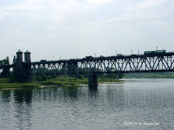Pont de Kremetchouk sur le Dnepr 