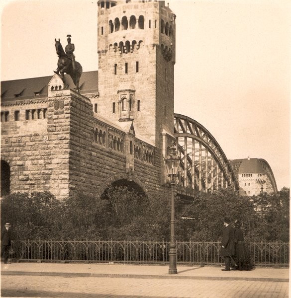 Hohenzollern Bridge, Cologne — Stereoscopic view around 1911. 