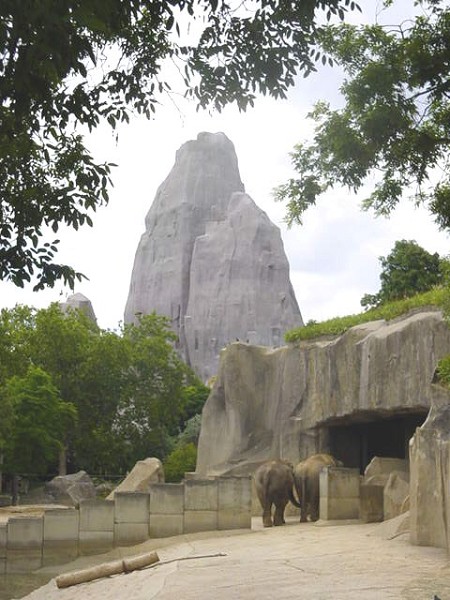 Grand Rocher im Zoo von Vincennes (Paris) 