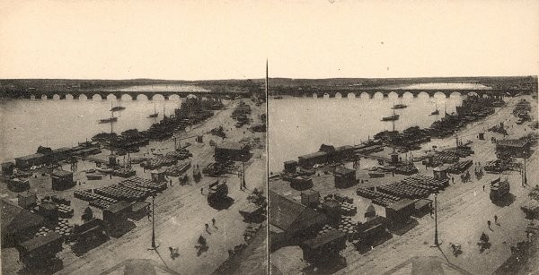 Pont de Pierre, Bordeaux. Vue stéréoscopique, vers 1900. 