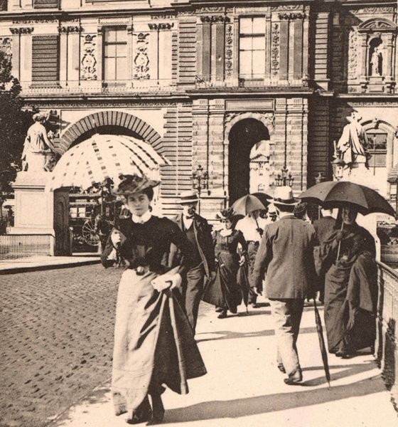 Pont du Carrousel (ou Pont des Saints-Pères). Vue stéréoscopique, vers 1900. 