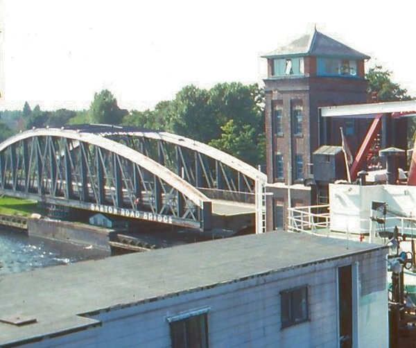 Barton Swing Bridge (Barton Road Bridge) 