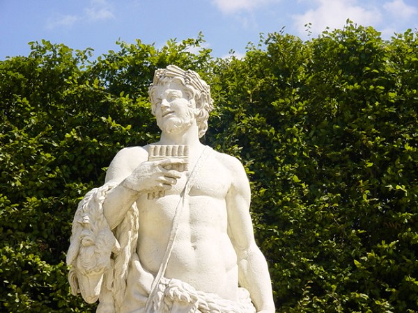 Château de Versailles Grandes eaux de Versailles 
Statue des Gottes Pan