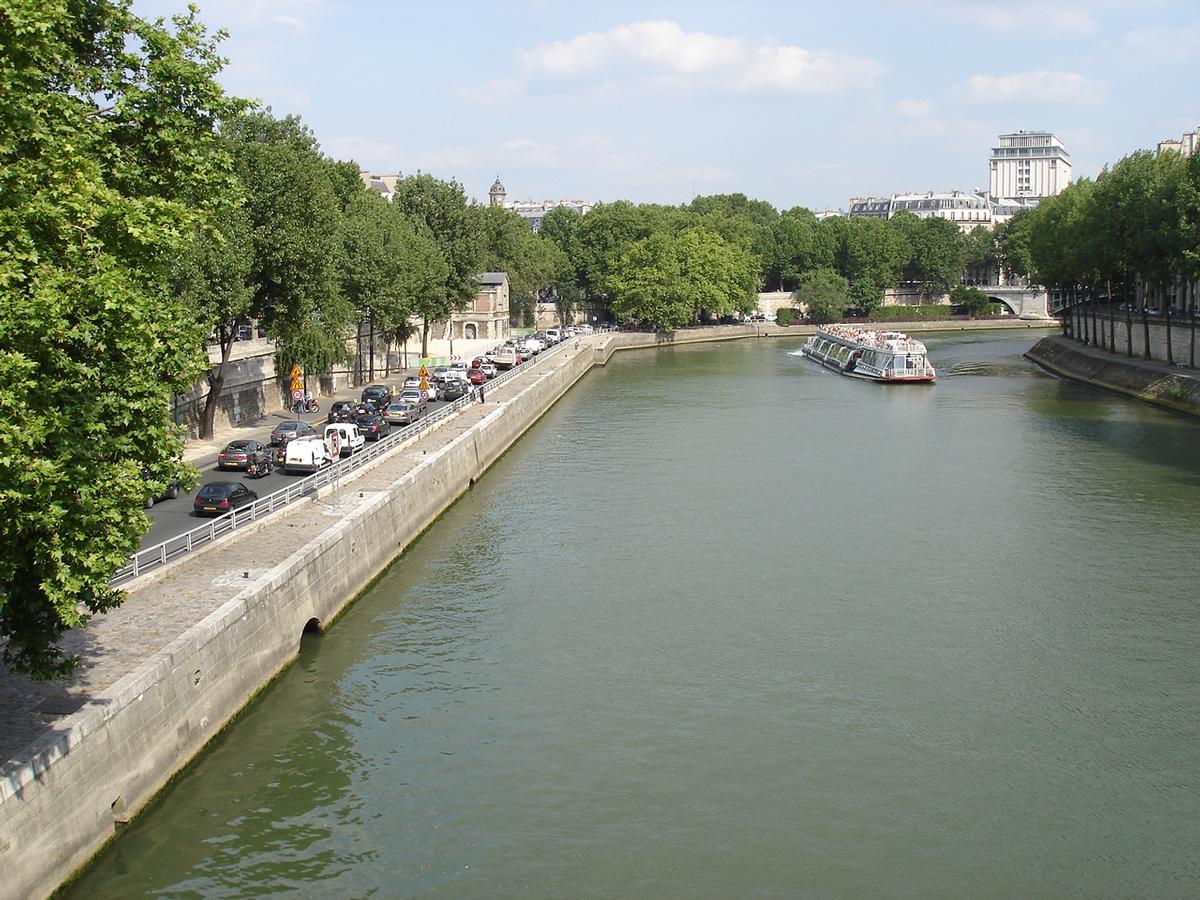 Voie Georges Pompidou, en semaine vers 18 heures. Entre Pont Marie et Pont Sully (II) 